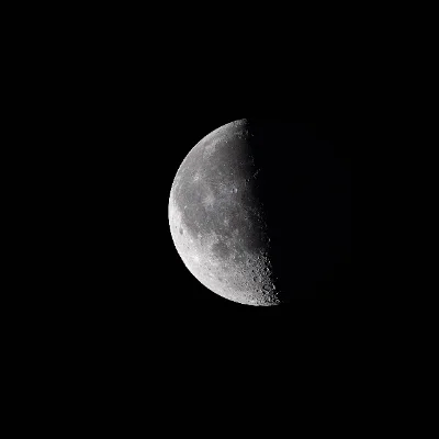 Moon 2026/08/06 by Andries Cafmeyer, stacked with Eise.app